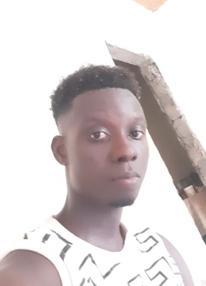 Lanboy manjang из Lamin 28 лет