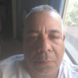 Luis, 54  , Lakeside (State of Florida)