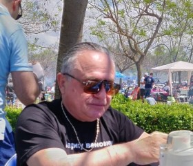 Stas, 56, Kfar Saba