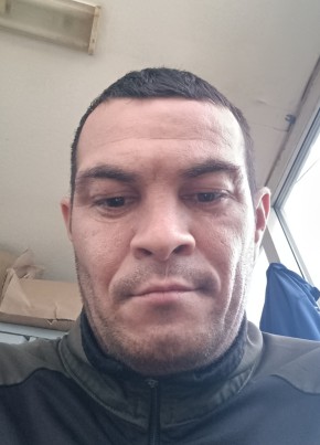 Muzaffar, 35, Russia, Yekaterinburg