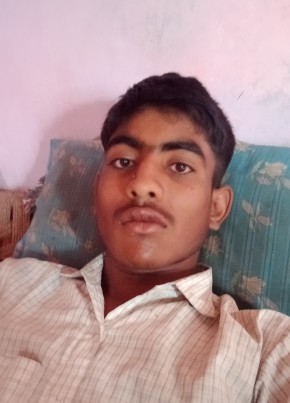 Sagar, 18, India, Delhi