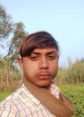 Rajesh kushwaha, 18, India, Palera