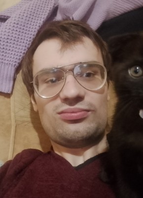 Вадим Иванов из Комсомольска 24 года