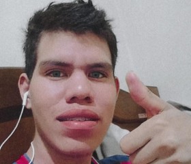 Jonathan Paz, 24 года, Corumbá