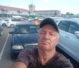 Sergey, 62, Kerch