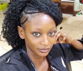 Christine, 29 лет, Kampala