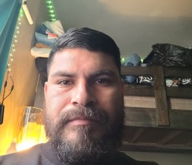 Gustavo, 33 года, Santa Ana