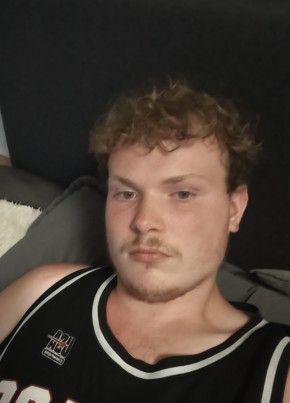 Steven из Gütersloh 18 лет