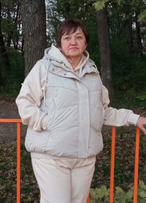 Ирина из Москвы 52 года
