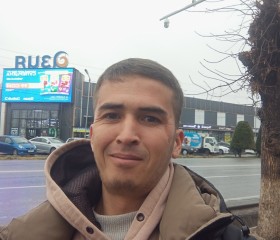 Azake Murataliev, 29, Bishkek