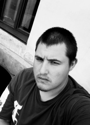Илья из Енисейска 22 года