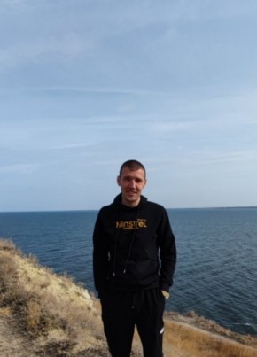 Александр из Жирновска 37 лет