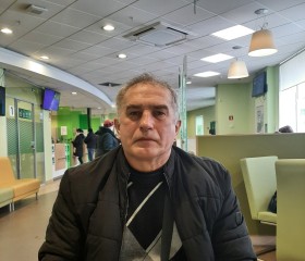 Константин, 56 лет, Петропавловск-Камчатский