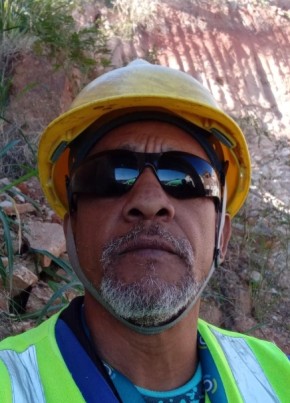 Estefano из Nova Iguaçu 52 года