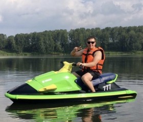 Gleb, 32, Novosibirsk