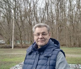 Андрей, 64 года, Армавир