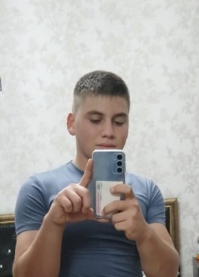 Аслан из Нальчика 21 год
