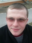 максим, 33 года