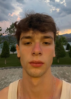 Даниил из Toshkent 20 лет
