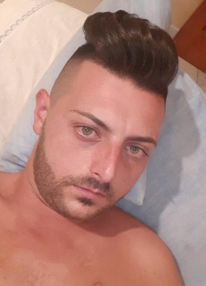 Pasquale, 32, Repubblica Italiana, Somma Vesuviana