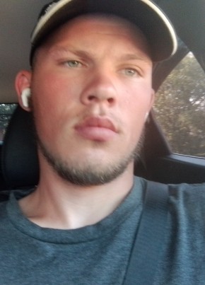 Ivan, 21, Russia, Ozery