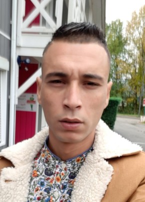 Abdel, 32, République Française, Quimper