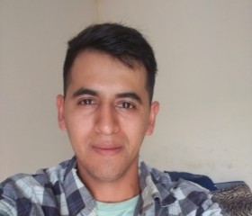 Joaquin, 18, Salta