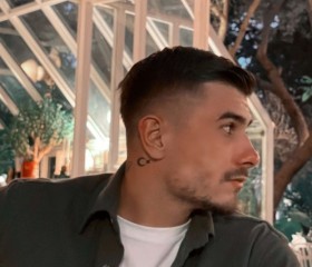 Maks, 29, Moscow
