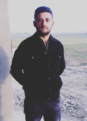 Aziz, 30, Türkiye Cumhuriyeti, Karamürsel