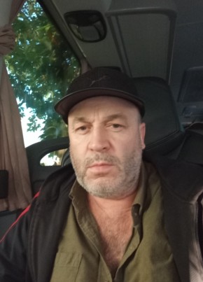 Павел из Чехова 18 лет