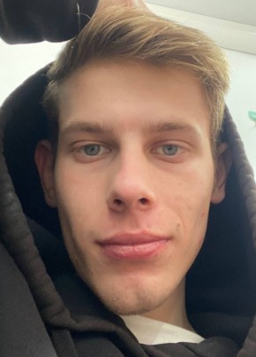 Михаил из Иваново 23 года
