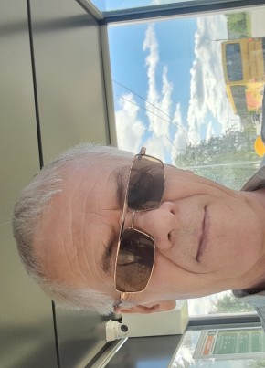 Yuriy, 60, Russia, Usinsk