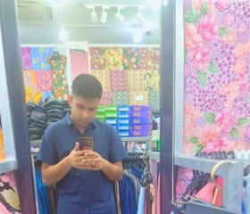 Ayaz   😭🇵🇸, 19, Pakala