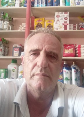 Hasan, 52, Türkiye Cumhuriyeti, İzmir