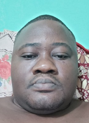ngombeu Arouna, 39, Republic of Cameroon, Douala