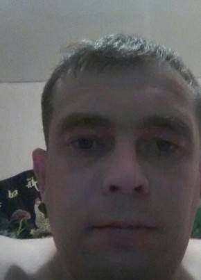 Максим, 41, Россия, Любинский