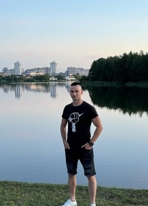 Михаил