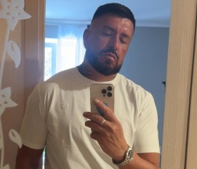 Тема, 40, Saint Petersburg