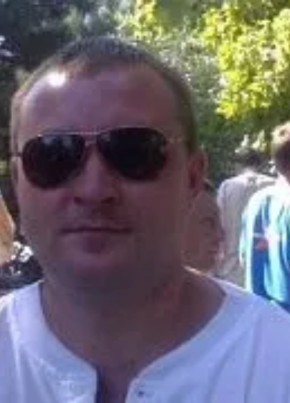 Сергей из Кореновска 42 года