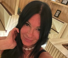 Irina, 47, Moscow