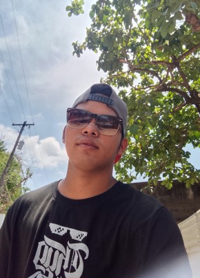 Jp из San Jose (Mimaropa) 21 год