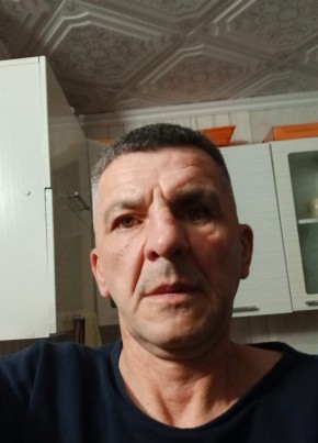 Евгений Сереков из Тобольска 55 лет