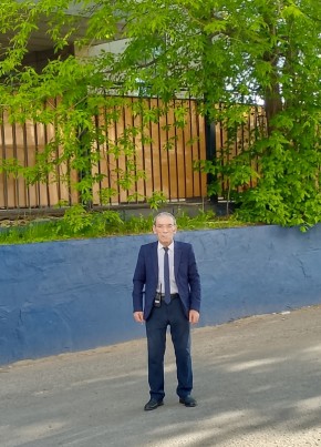 Тимур, 61, Россия, Москва