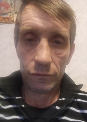 Александр из Черногорска 49 лет