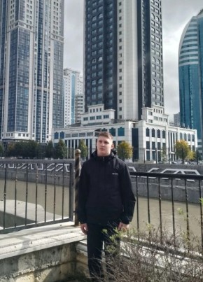 Алексей из Мурмаши 20 лет