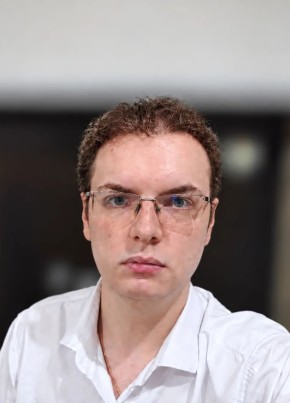 Дмитрий из Ростова-на-Дону 24 года