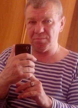 Виктор, 62, Россия, Сургут