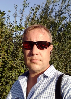 Андрей, 38, Россия, Псков