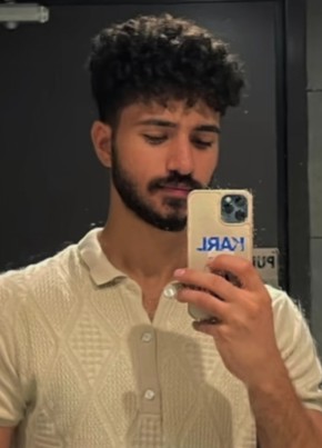 Ahmed из كفر الشيخ 20 лет