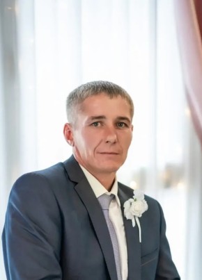 Роман из Твери 44 года